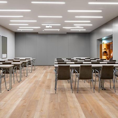 Ac Hotel Oviedo Forum By Marriott Ngoại thất bức ảnh