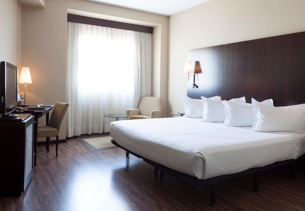 Ac Hotel Oviedo Forum By Marriott Ngoại thất bức ảnh