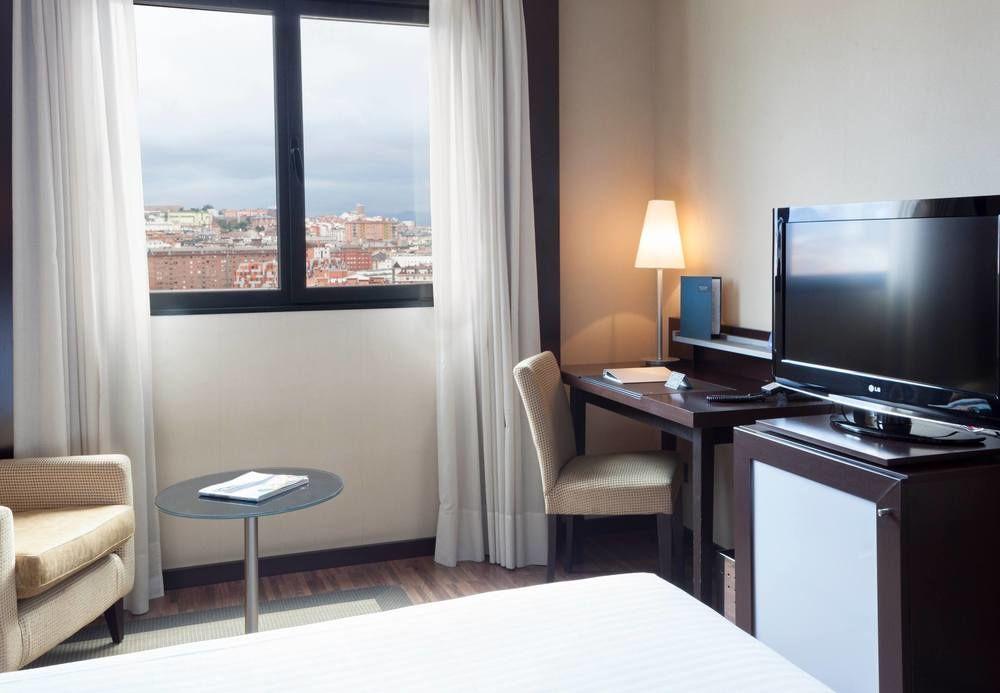 Ac Hotel Oviedo Forum By Marriott Ngoại thất bức ảnh