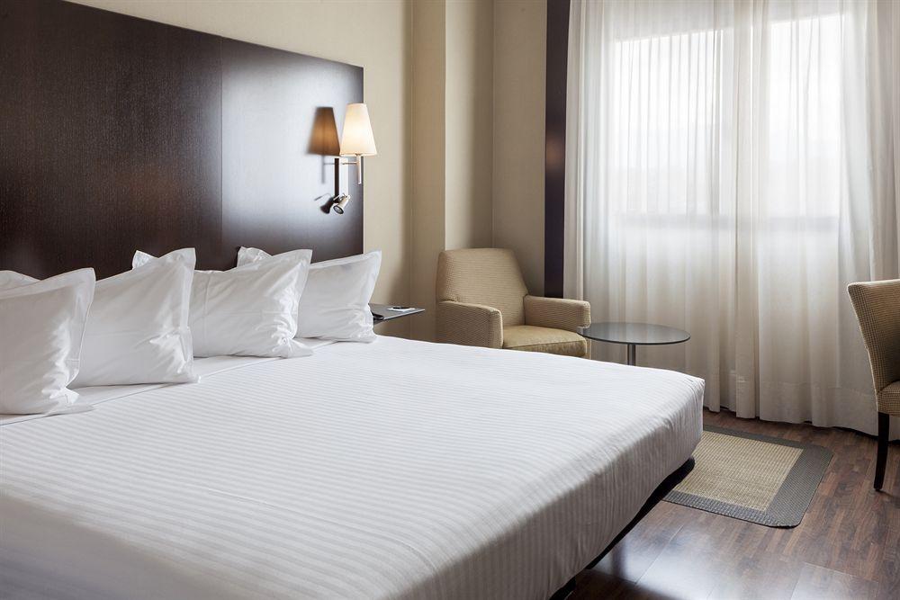 Ac Hotel Oviedo Forum By Marriott Ngoại thất bức ảnh