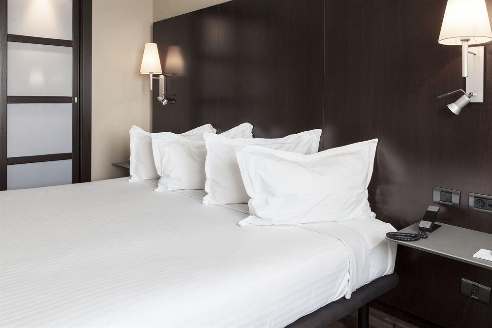 Ac Hotel Oviedo Forum By Marriott Ngoại thất bức ảnh