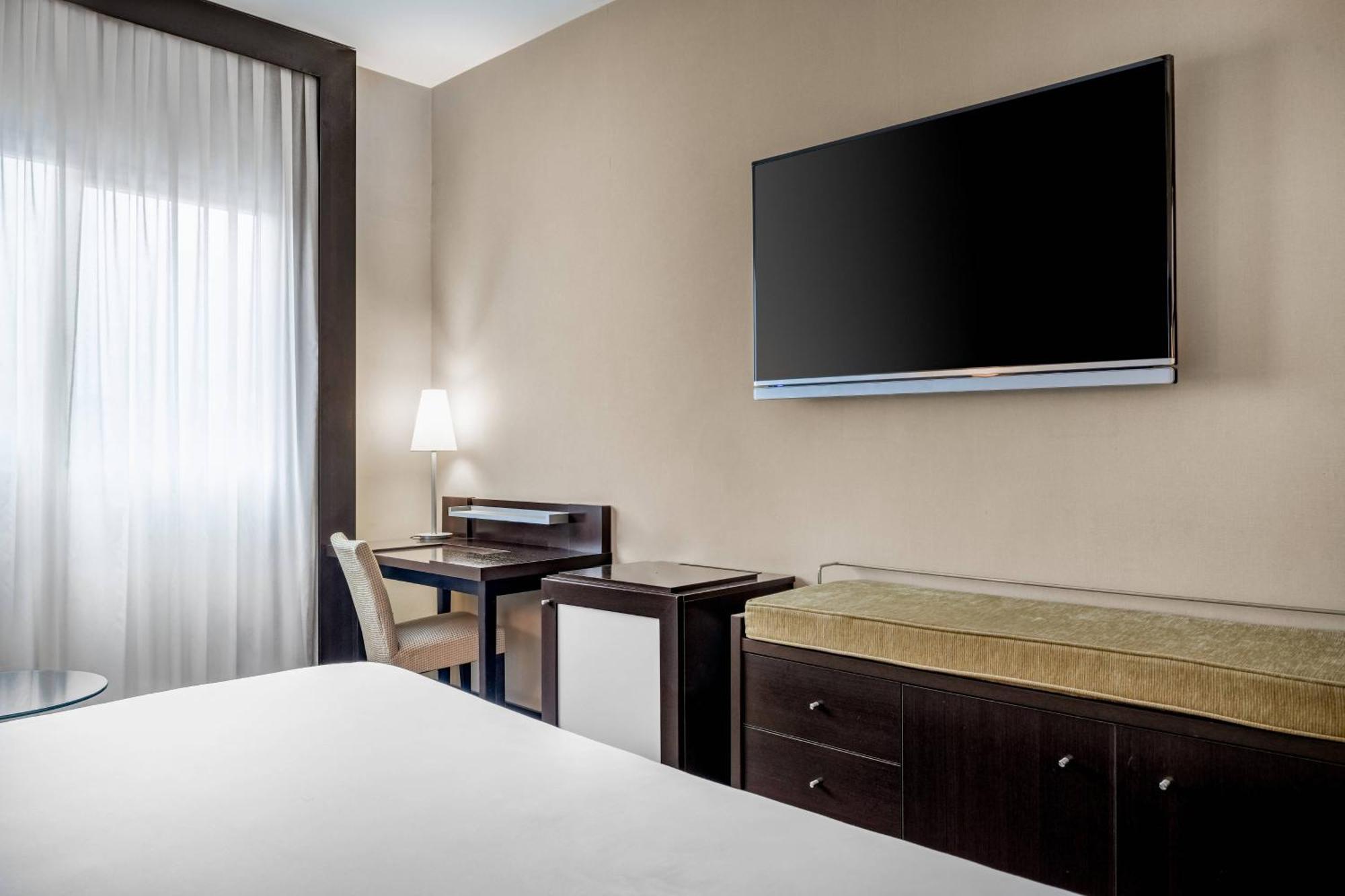 Ac Hotel Oviedo Forum By Marriott Ngoại thất bức ảnh